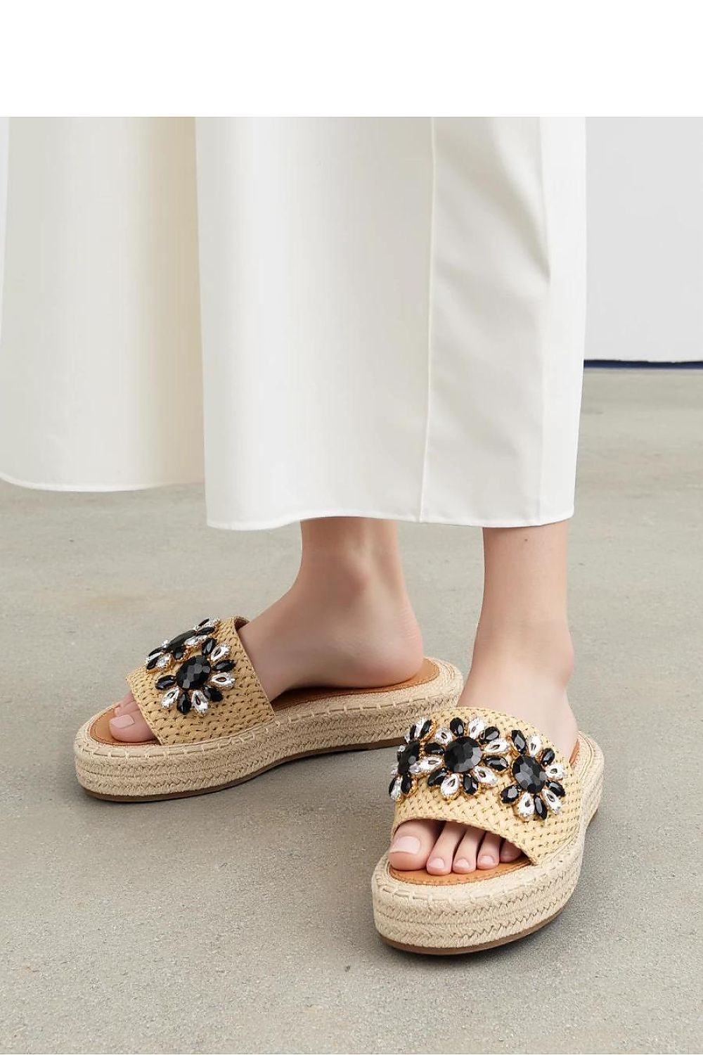 Clacquettes model 212975 Inello