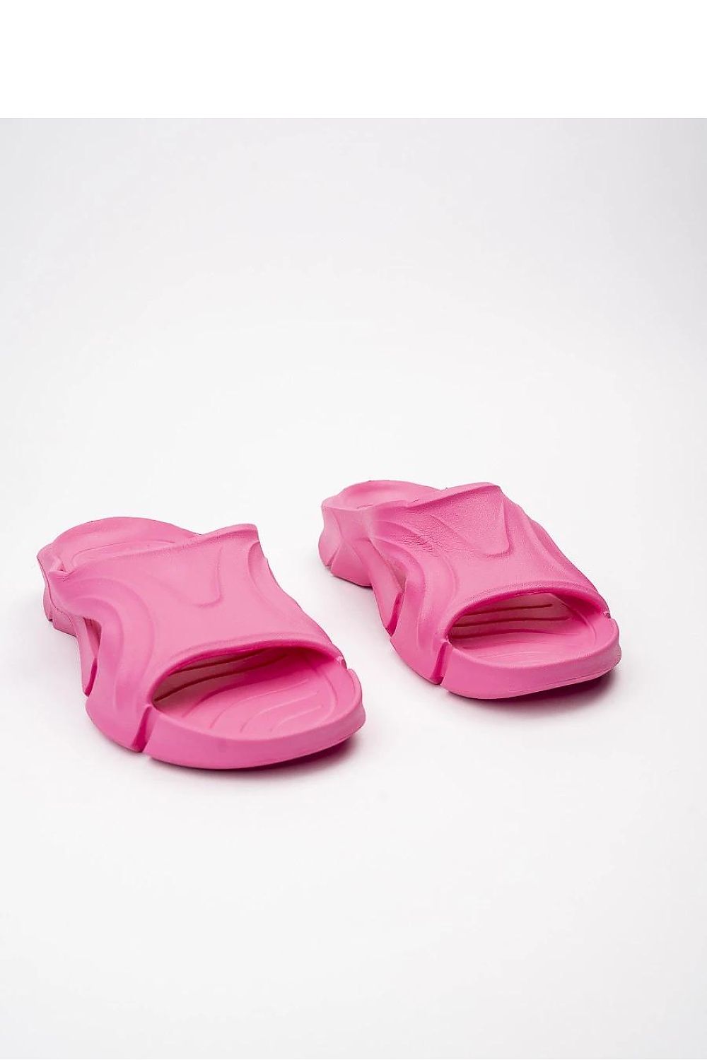 Clacquettes model 212987 Inello