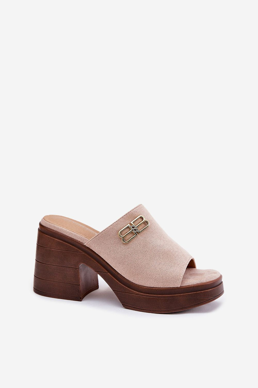 Clacquettes model 213038 Step in style