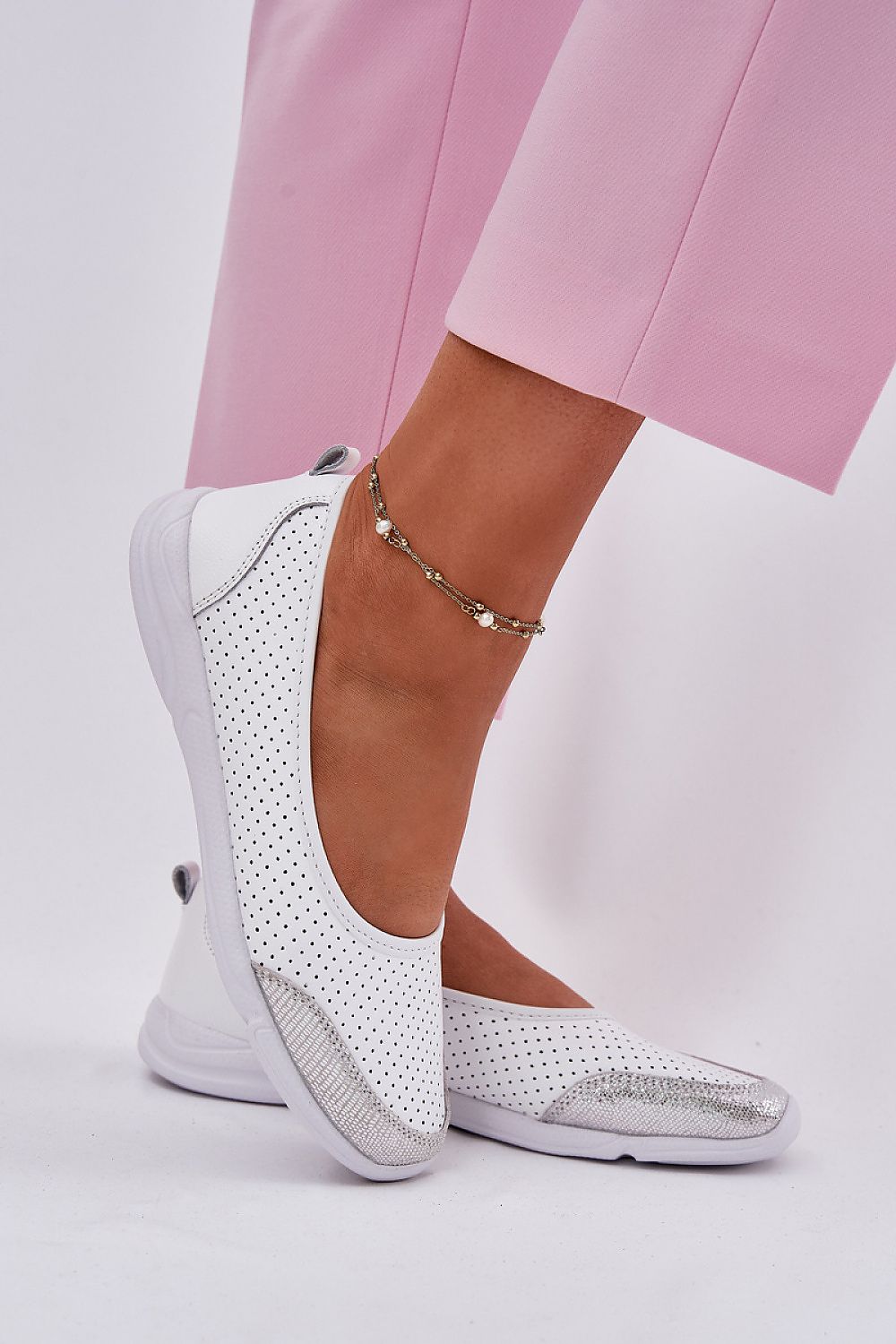 Ballerine model 213179 Step in style