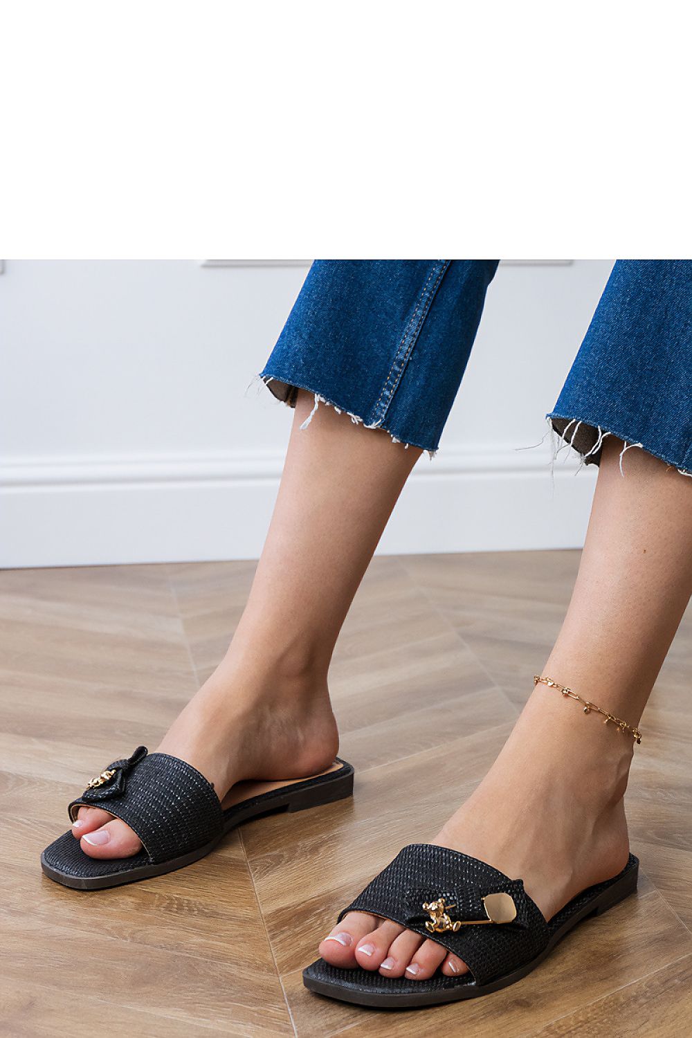 Clacquettes model 213370 PRIMO