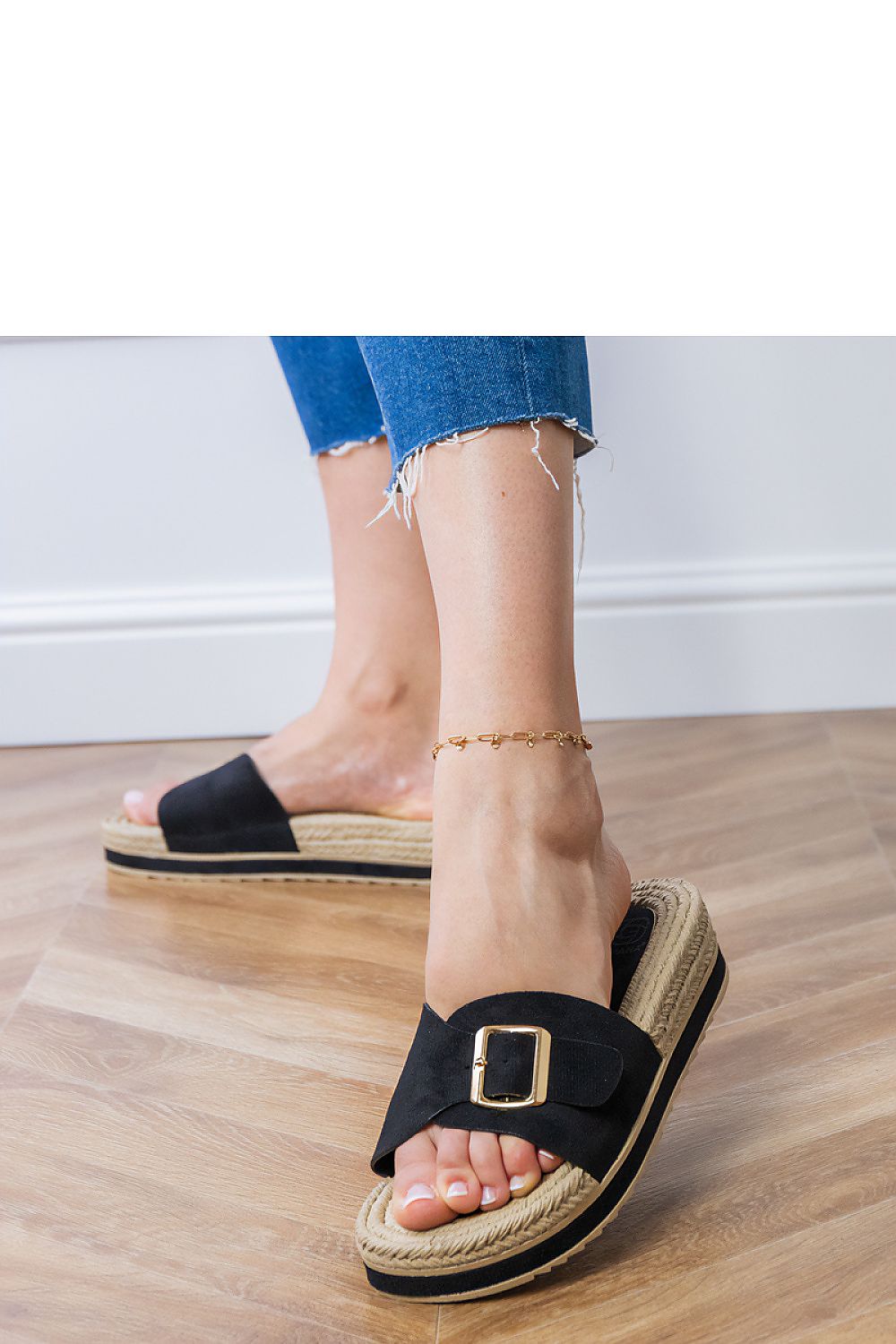 Clacquettes model 213398 PRIMO