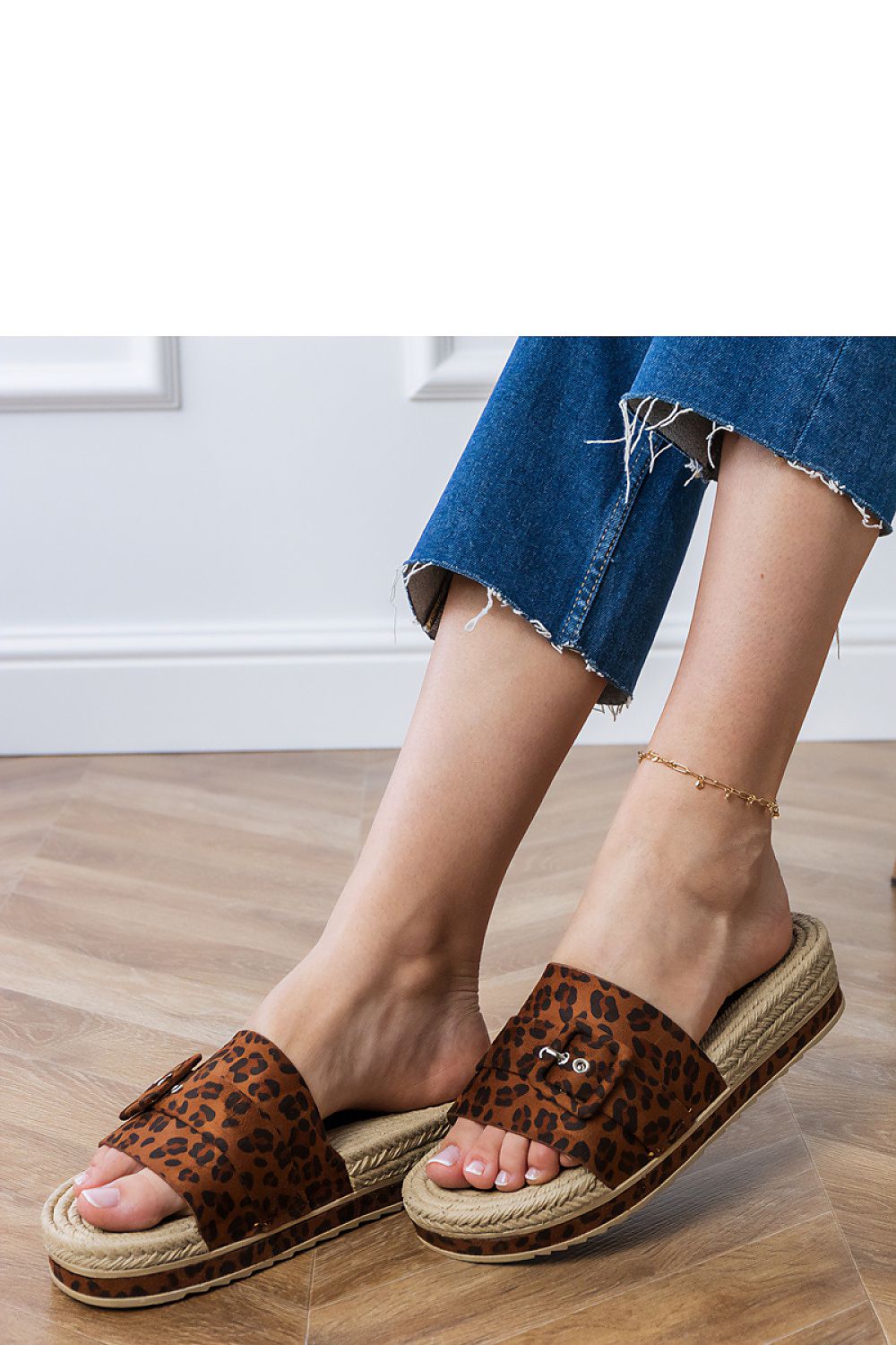 Clacquettes model 213408 PRIMO
