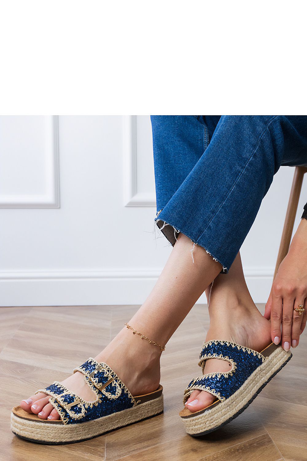 Clacquettes model 213418 PRIMO