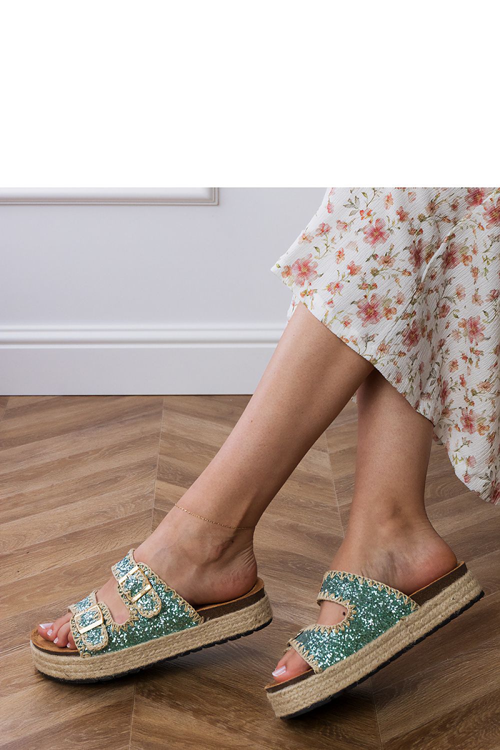 Clacquettes model 213423 PRIMO