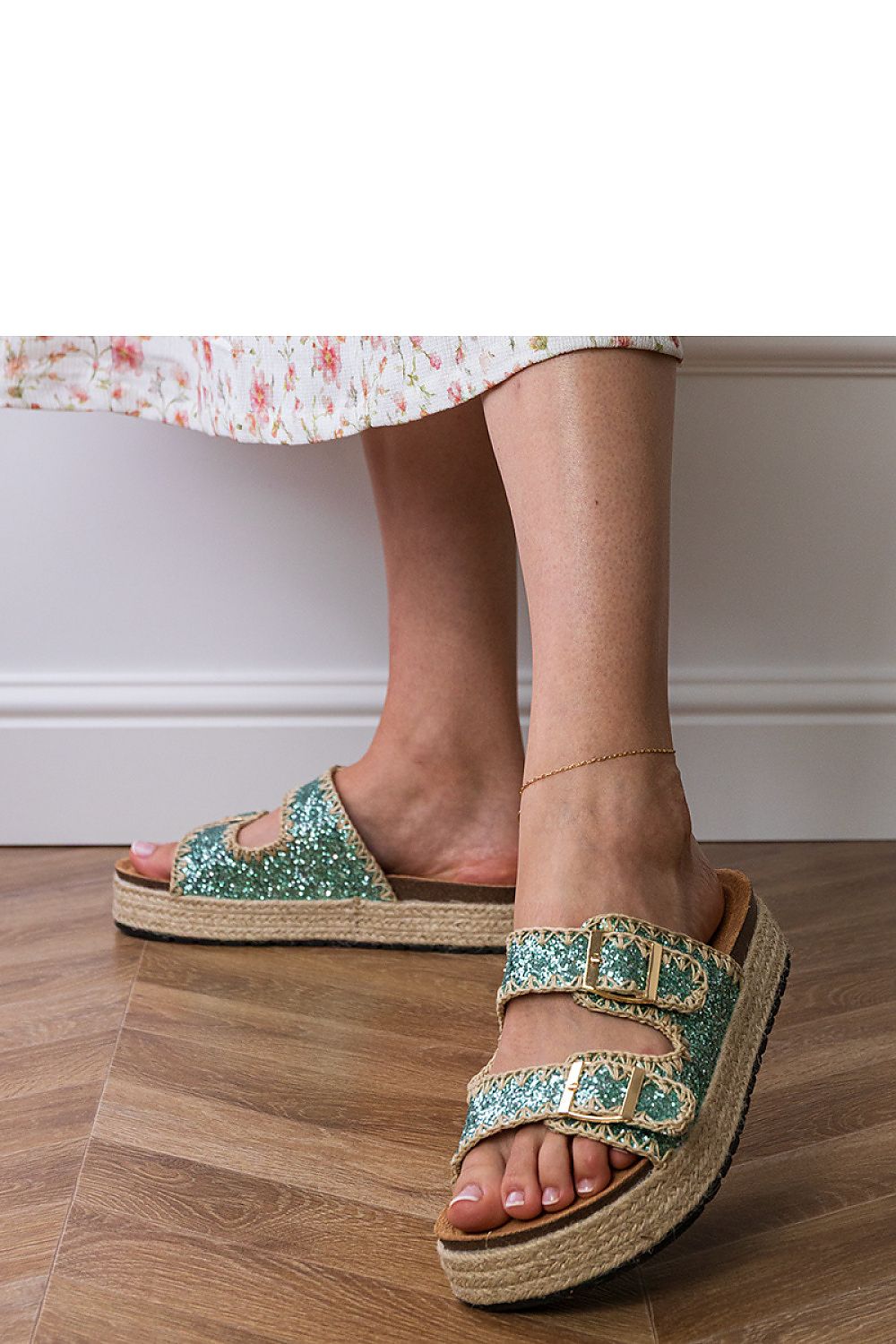 Clacquettes model 213423 PRIMO