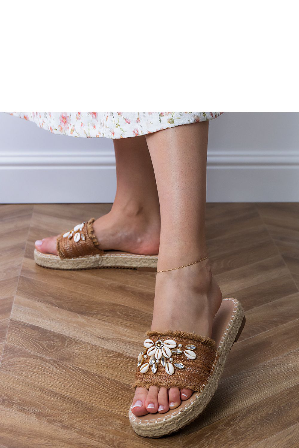 Clacquettes model 213508 PRIMO