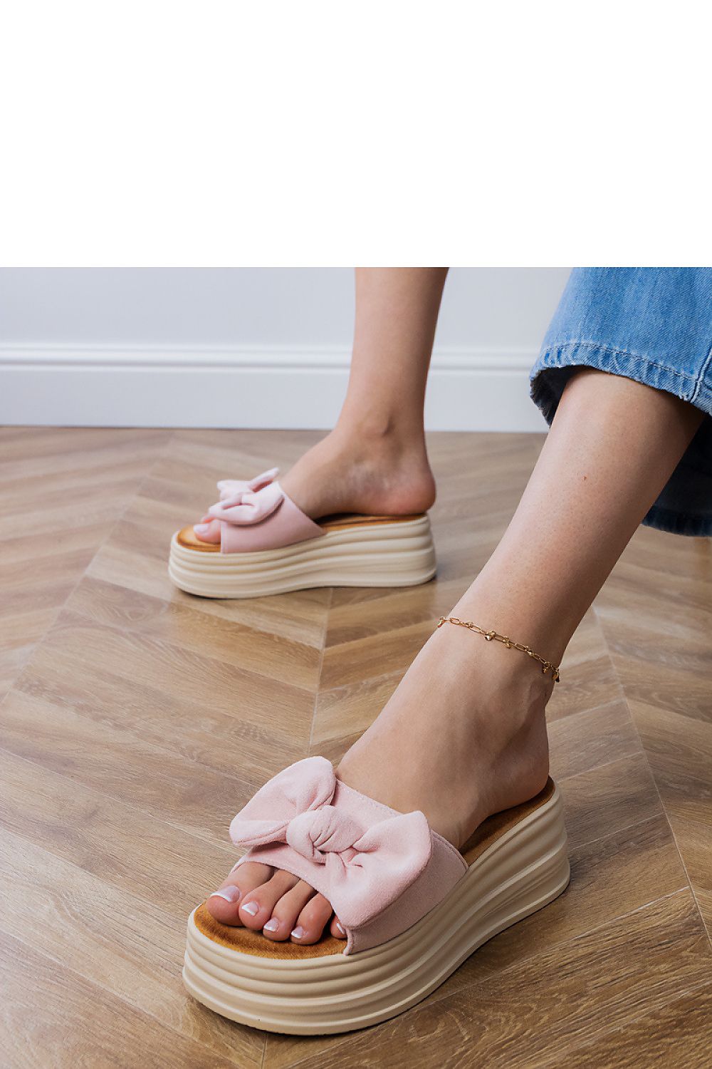 Clacquettes model 213517 PRIMO