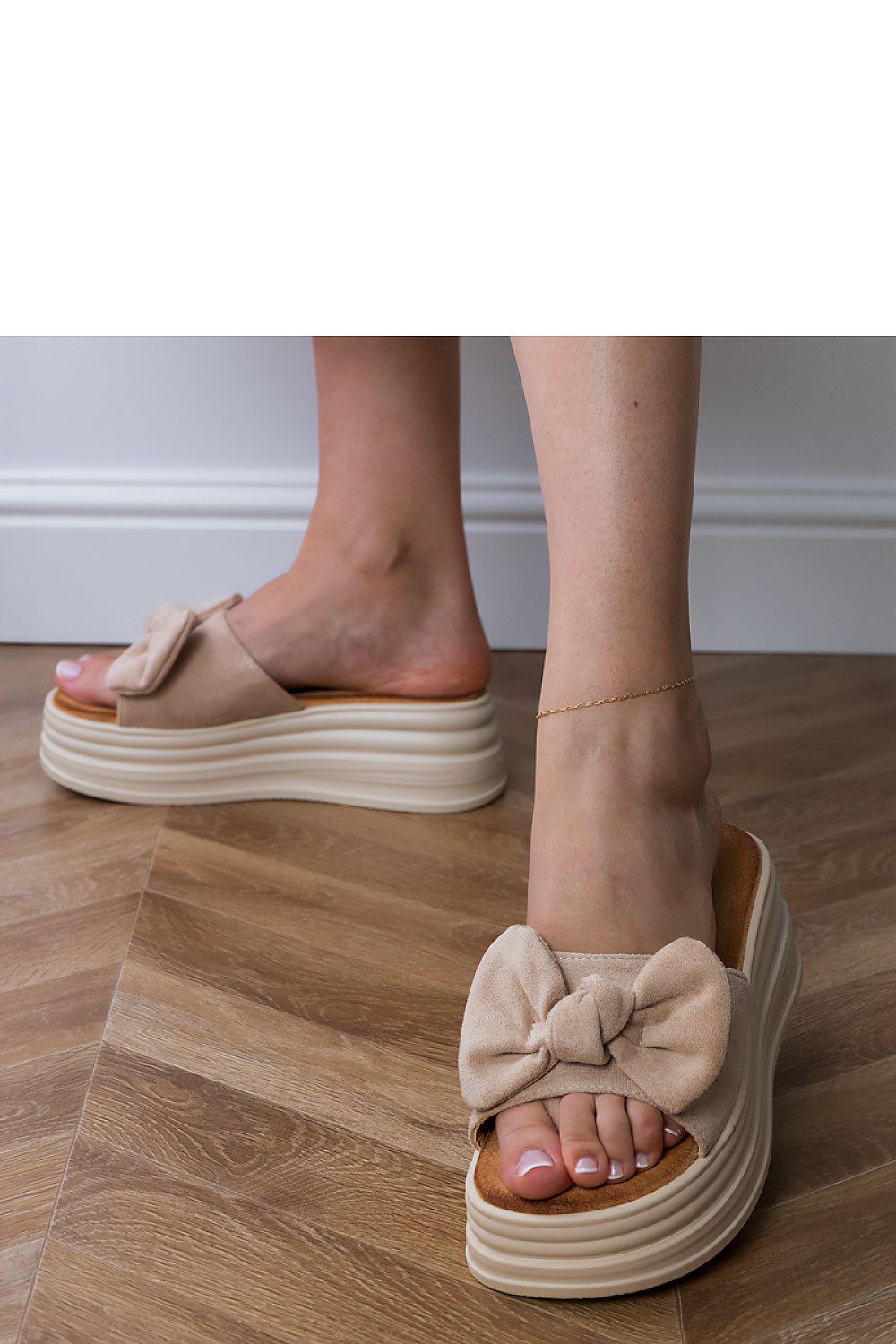 Clacquettes model 213518 PRIMO