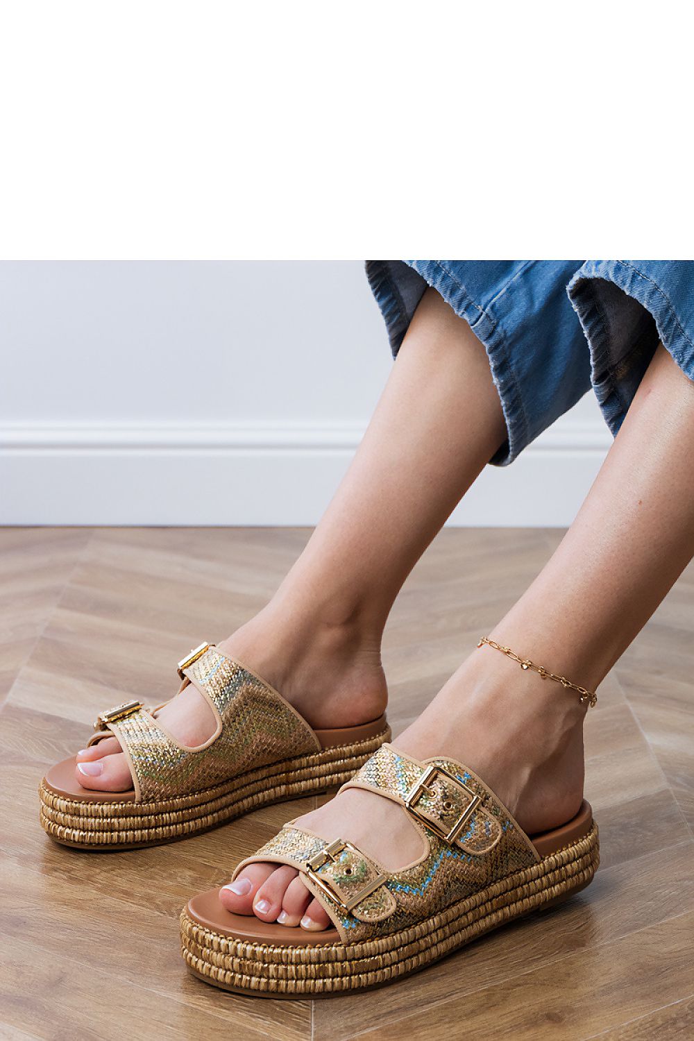Clacquettes model 213525 PRIMO