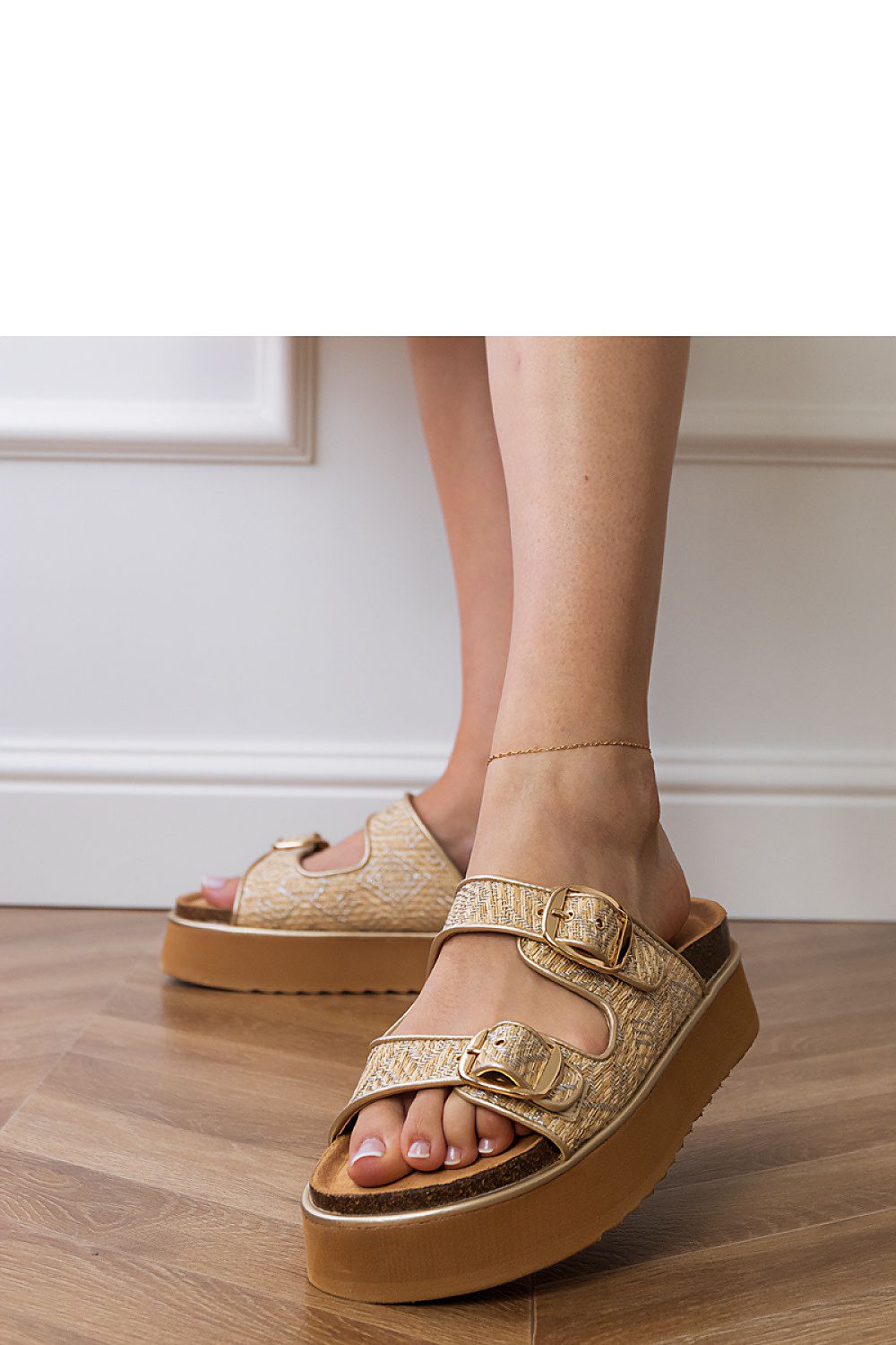 Clacquettes model 213709 PRIMO