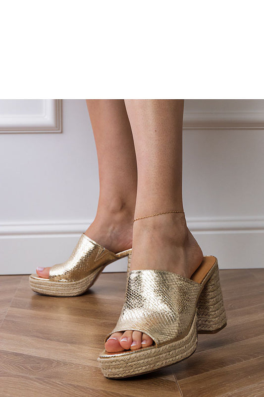 Clacquettes model 213717 PRIMO