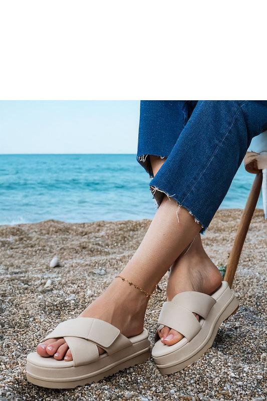 Clacquettes model 213722 PRIMO