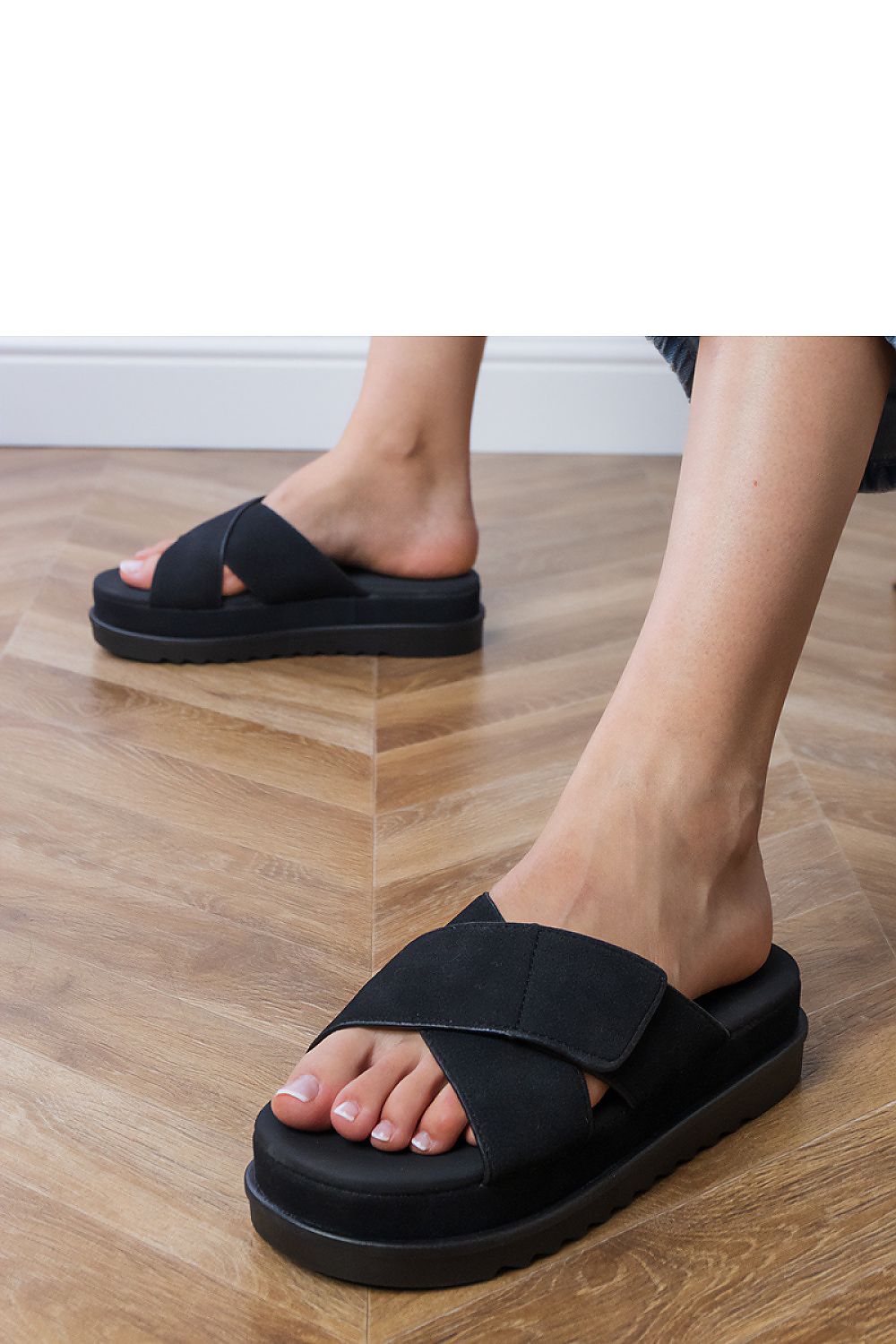 Clacquettes model 213723 PRIMO