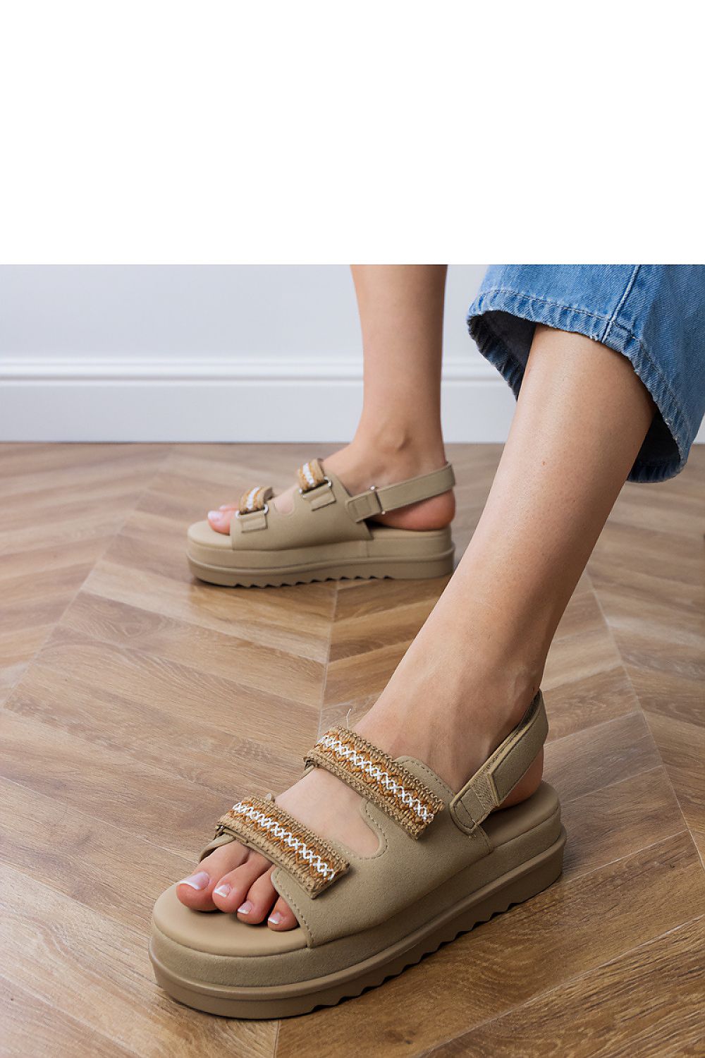 Sandales model 213727 PRIMO