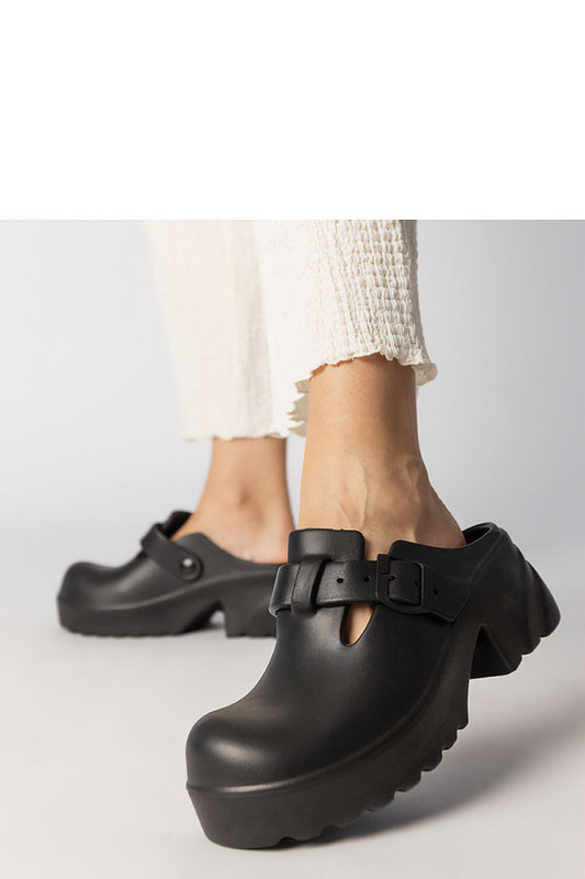 Clacquettes model 213746 PRIMO