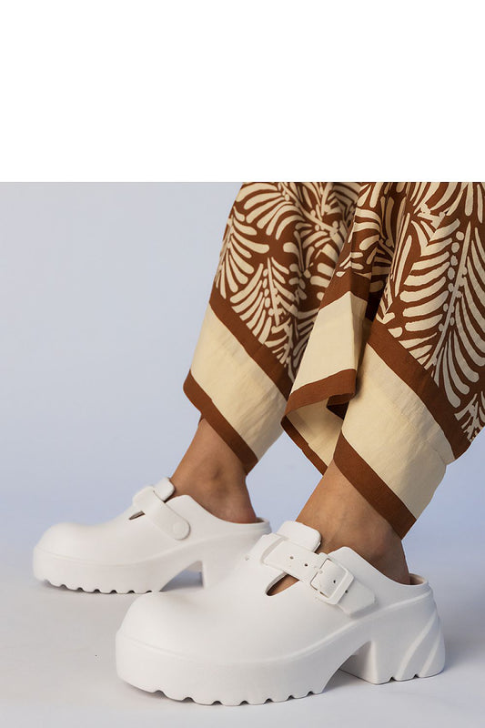 Clacquettes model 213749 PRIMO