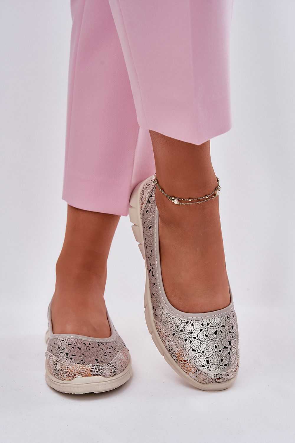 Ballerine model 213899 Step in style