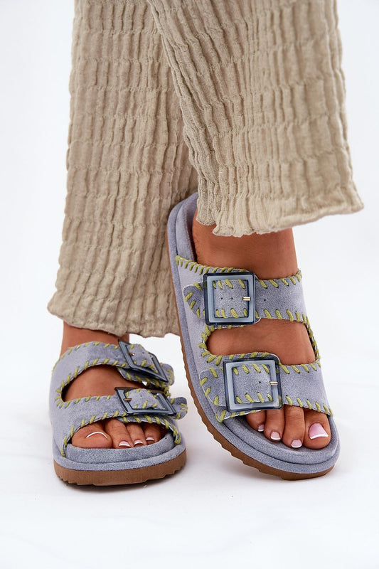 Clacquettes model 213958 Step in style