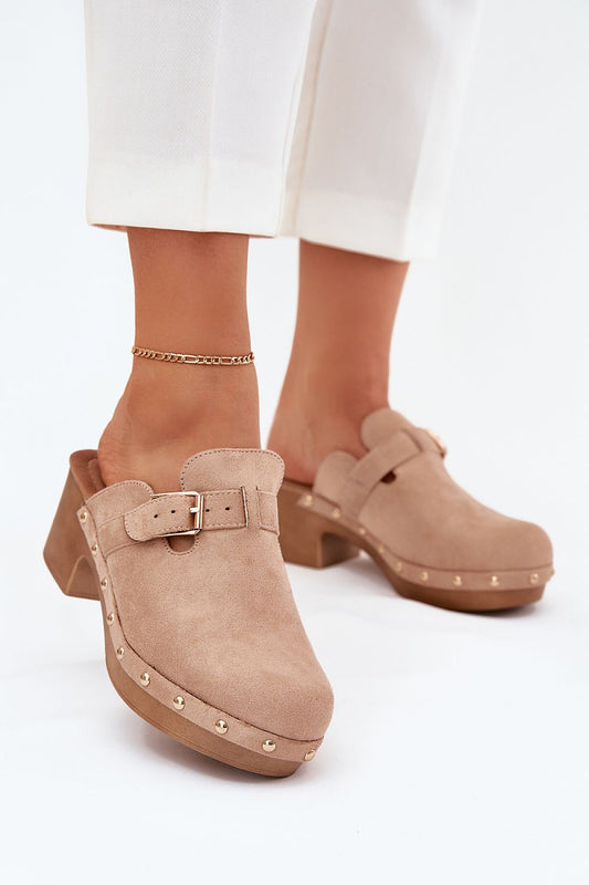 Clacquettes model 214124 Step in style