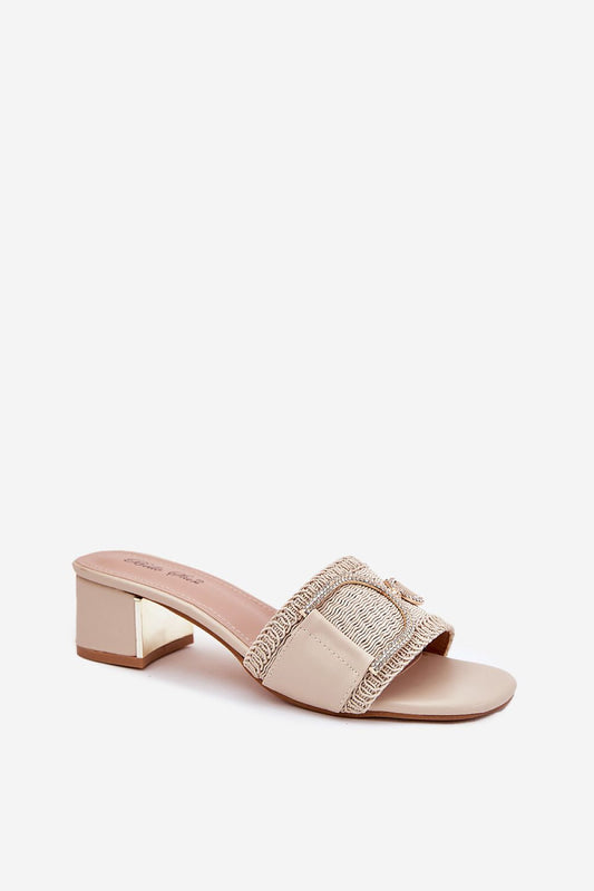 Clacquettes model 214133 Step in style