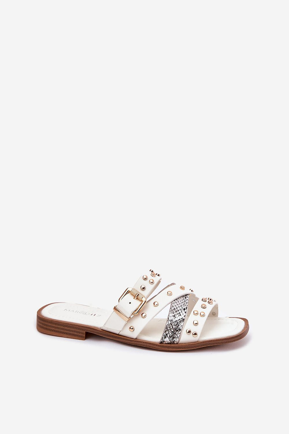 Clacquettes model 214136 Step in style