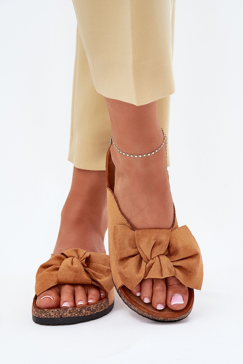Clacquettes model 214494 Step in style
