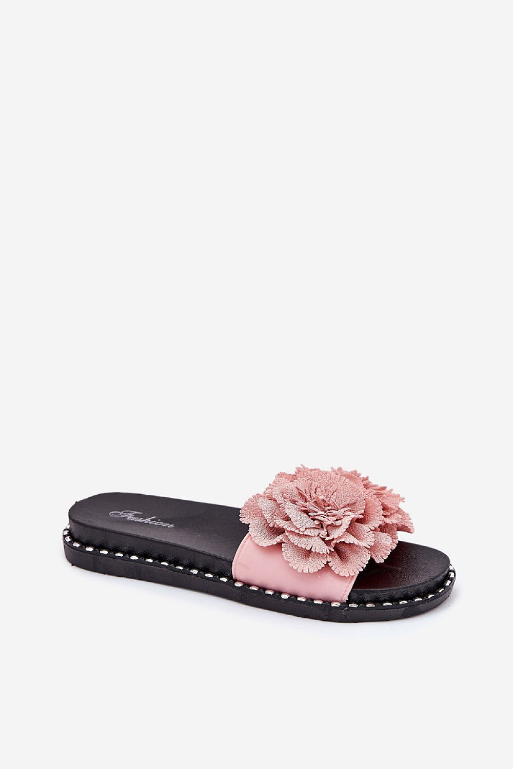 Clacquettes model 214502 Step in style