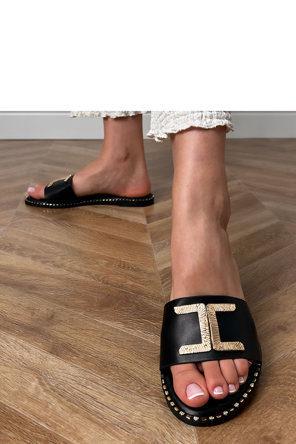 Clacquettes model 214558 PRIMO