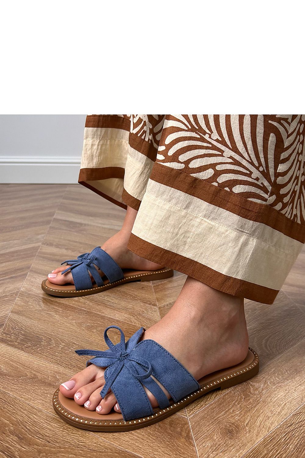 Clacquettes model 214559 PRIMO