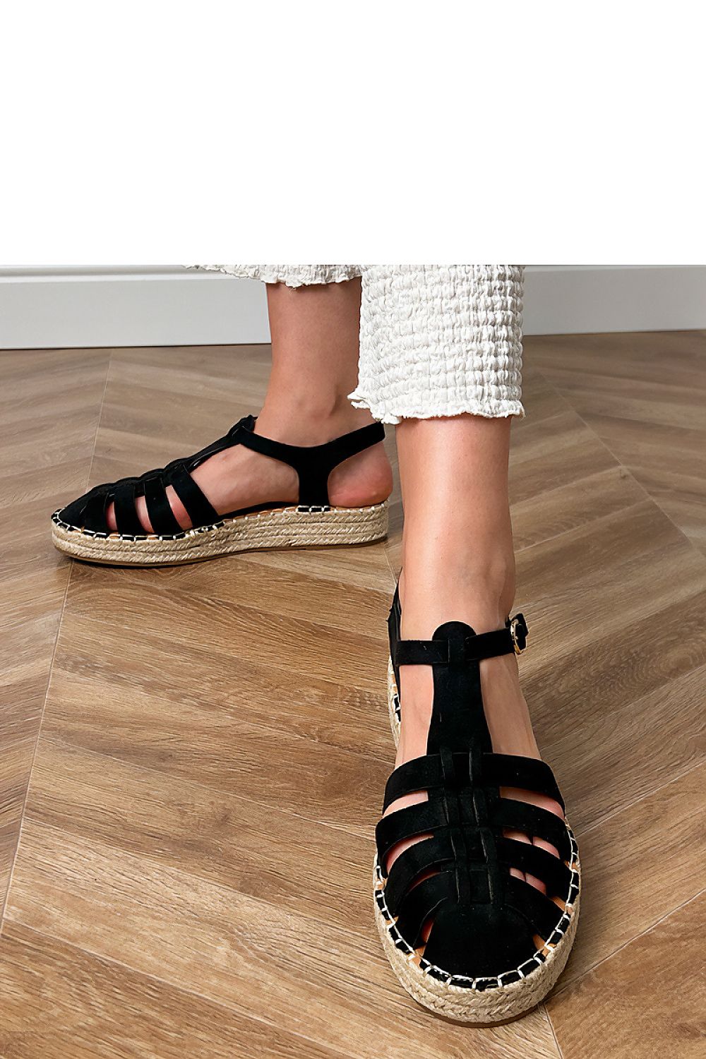 Sandales model 214568 PRIMO