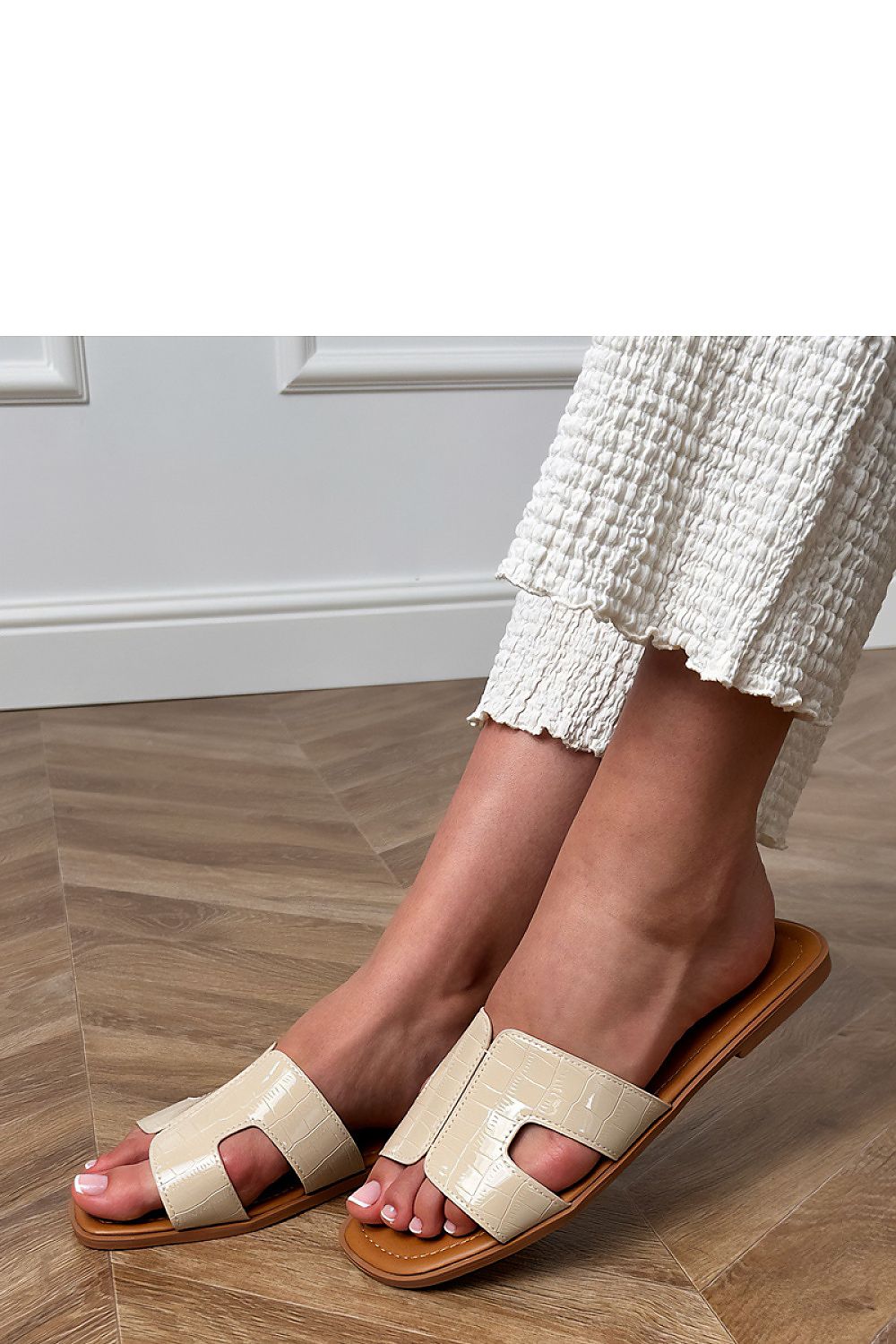 Clacquettes model 214582 PRIMO