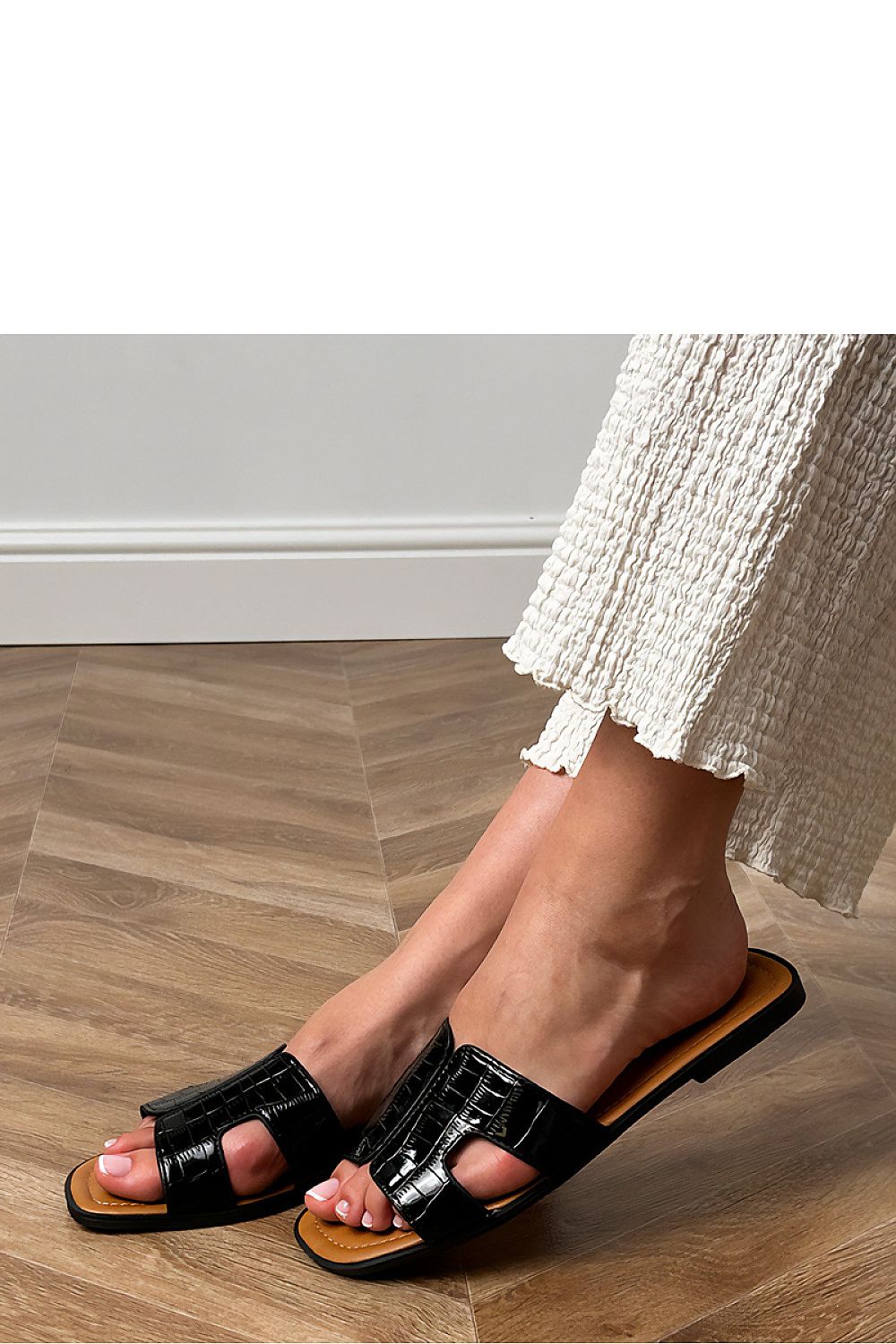Clacquettes model 214583 PRIMO