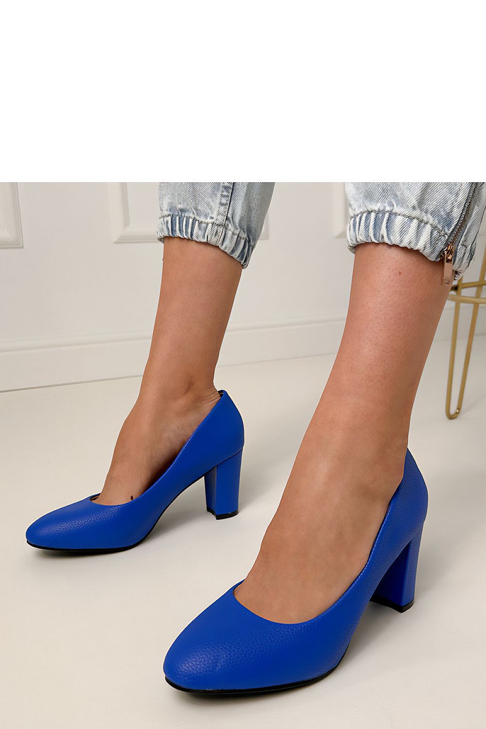 Escarpins talon large model 214630 PRIMO