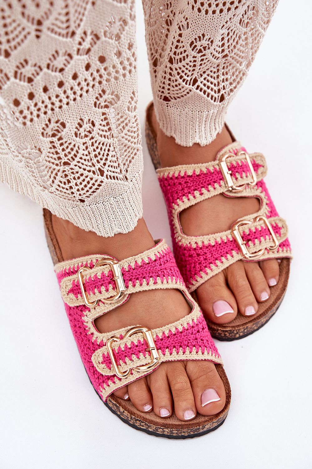 Clacquettes model 214730 Step in style