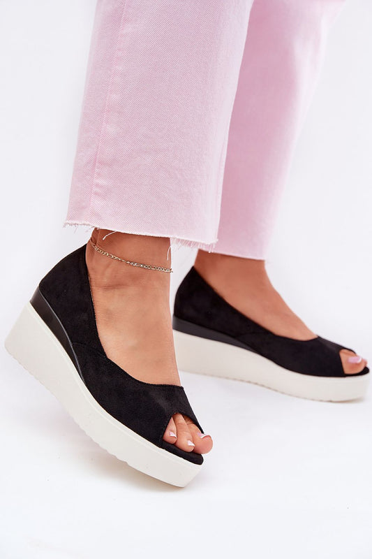 Cothurnes model 214986 Step in style