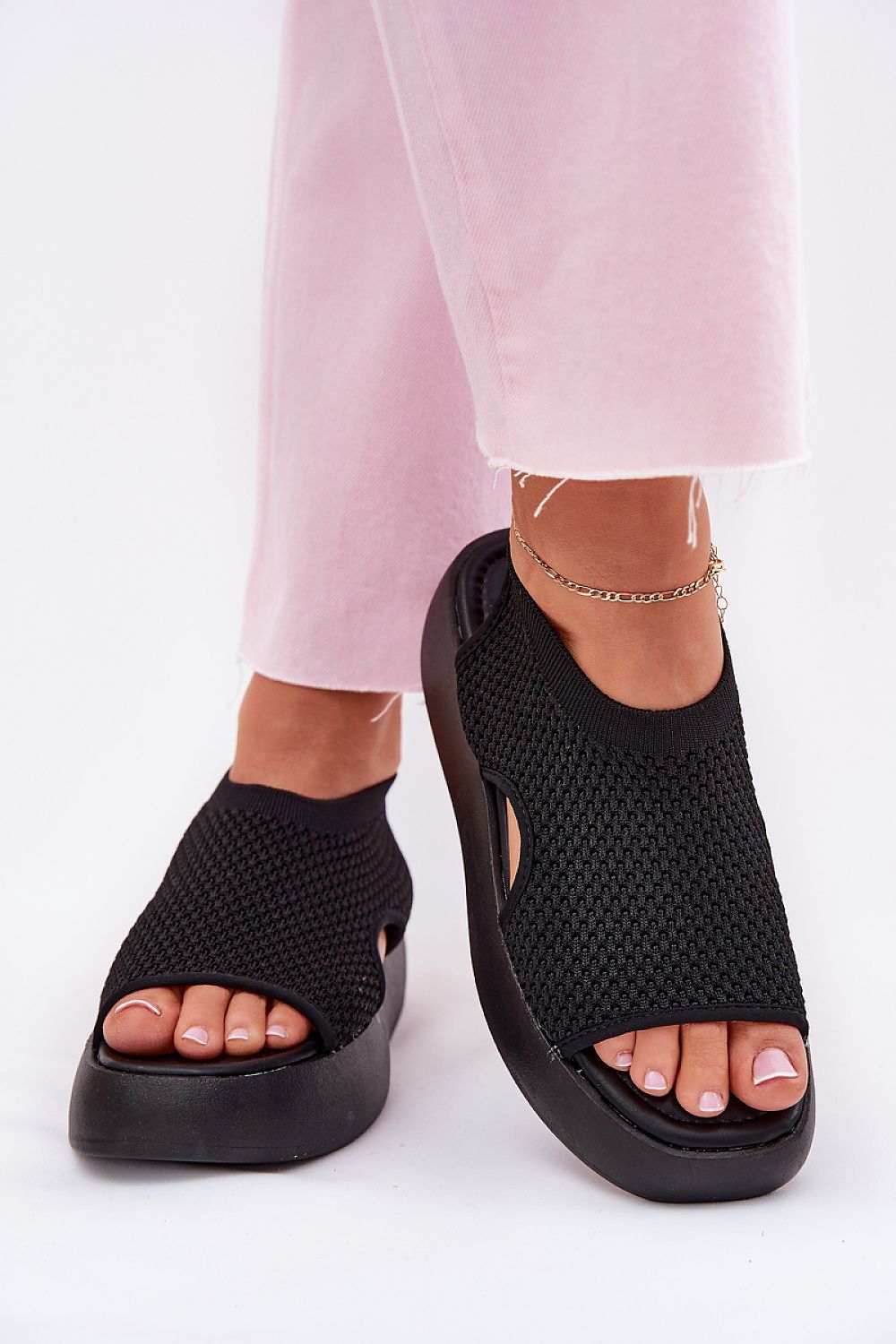 Cothurnes model 214988 Step in style