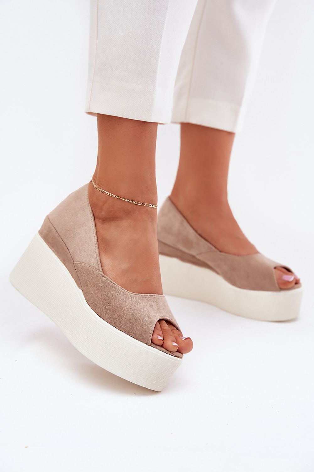 Cothurnes model 215010 Step in style