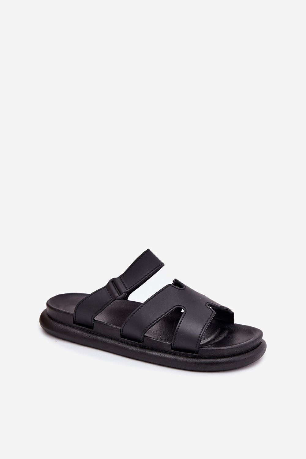 Clacquettes model 215165 Step in style