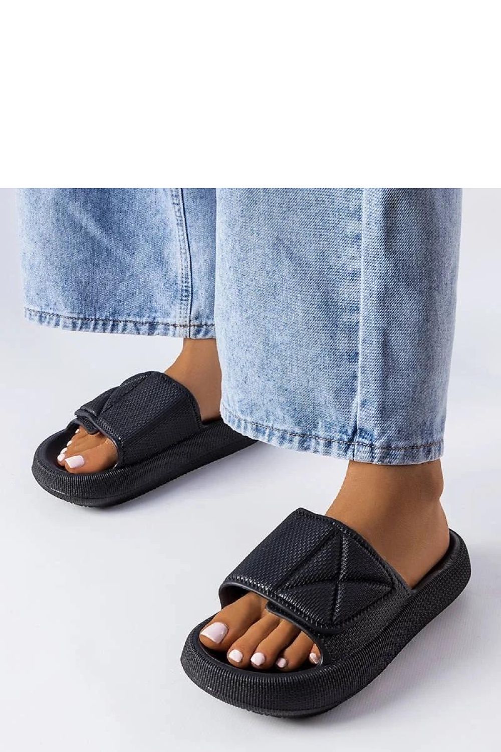 Clacquettes model 215253 PRIMO