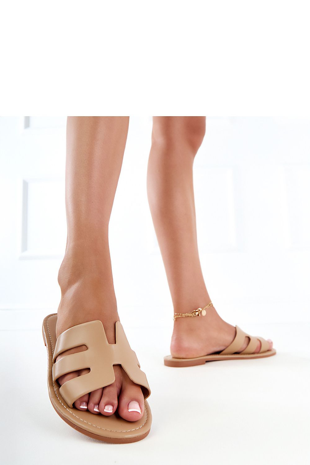 Clacquettes model 215254 PRIMO
