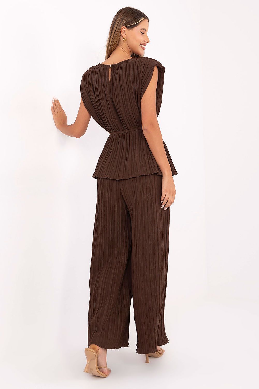 L`ensemble model 215405 Italy Moda