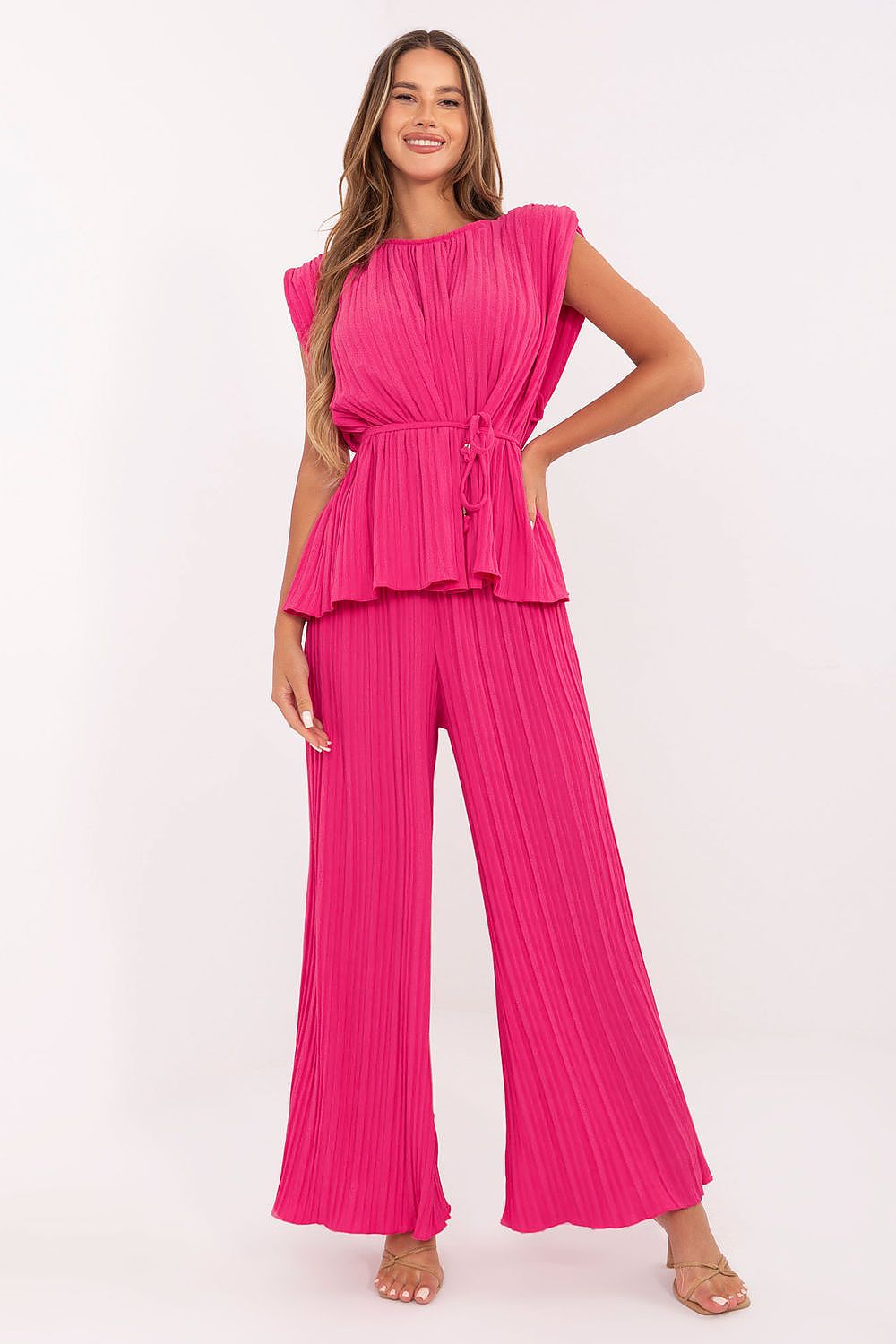 L`ensemble model 215407 Italy Moda
