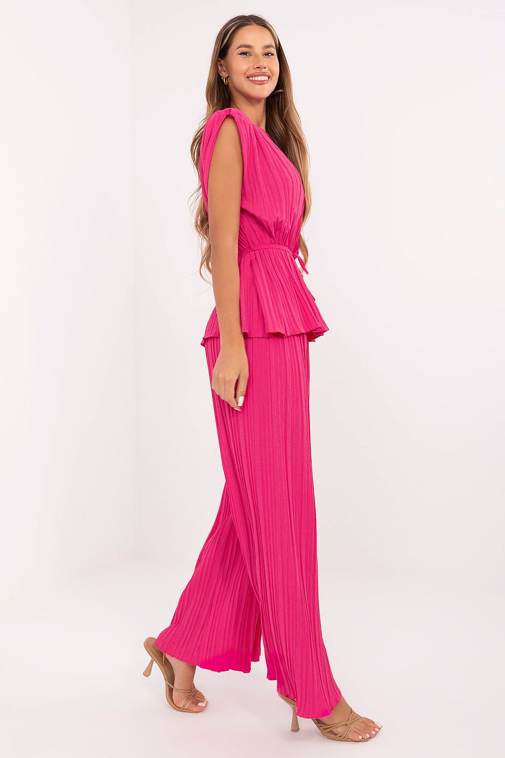 L`ensemble model 215407 Italy Moda