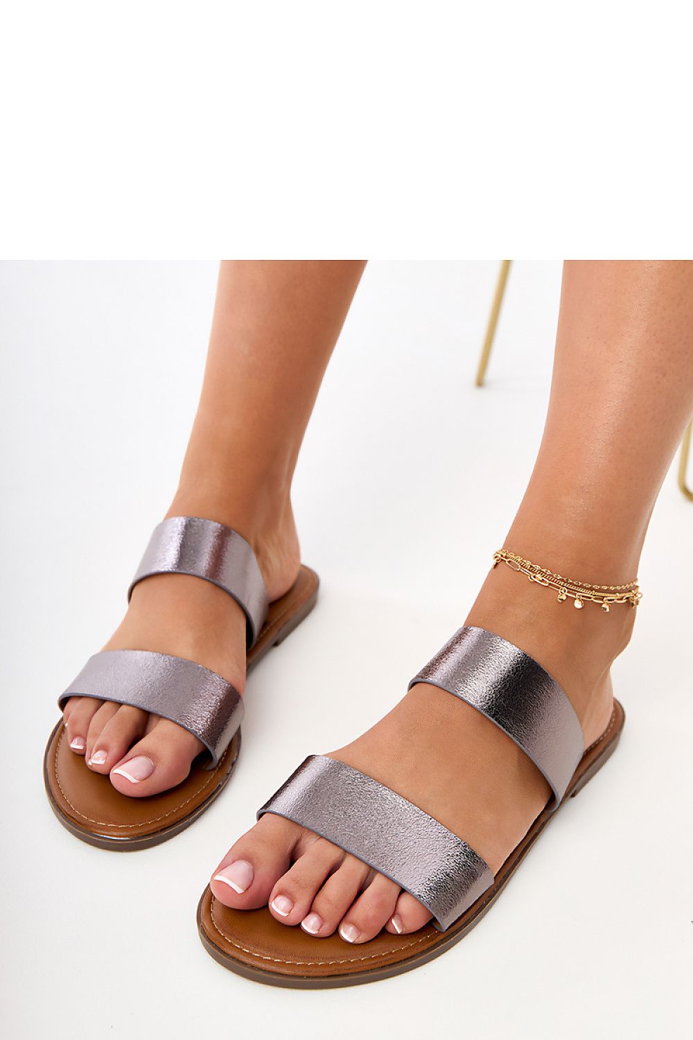 Clacquettes model 215431 PRIMO