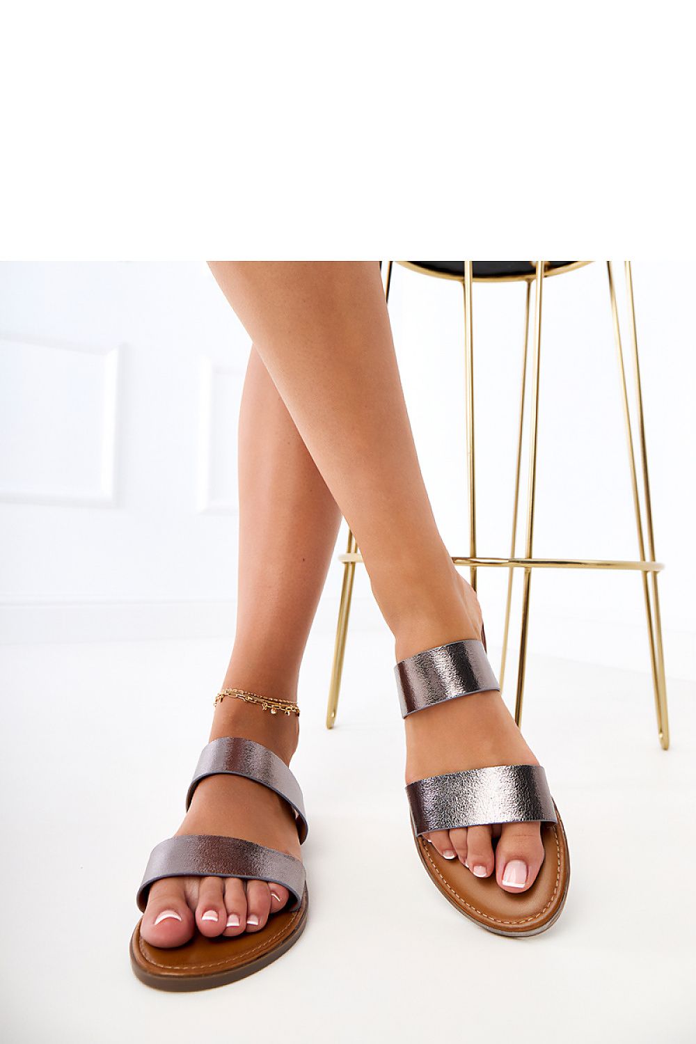 Clacquettes model 215431 PRIMO