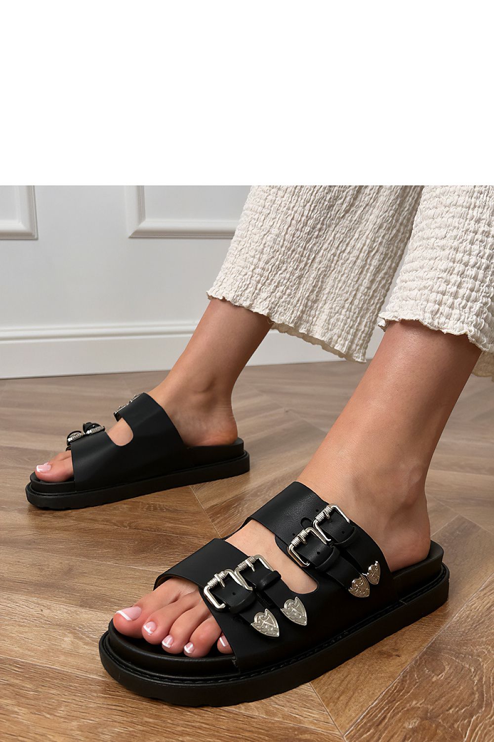 Clacquettes model 215438 PRIMO