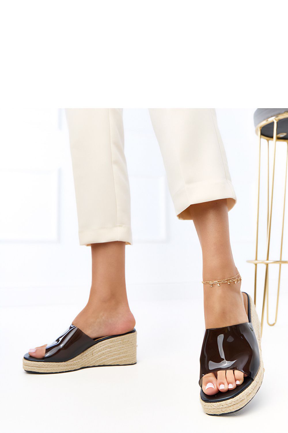 Clacquettes model 215618 PRIMO