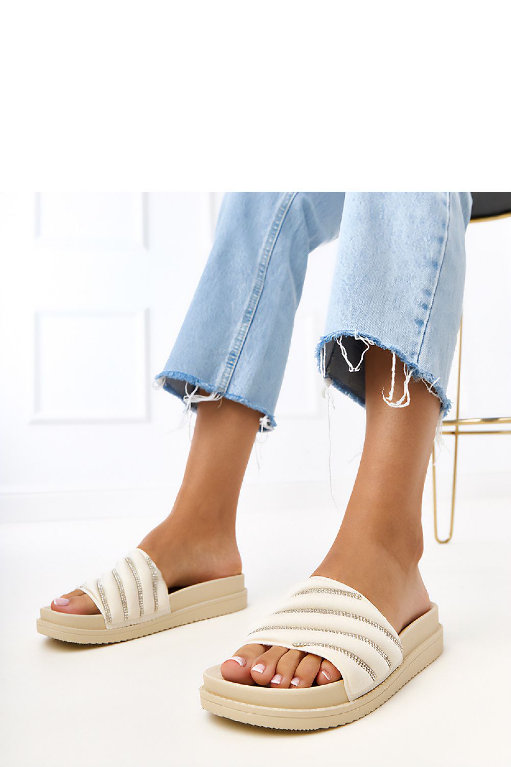Clacquettes model 215636 PRIMO