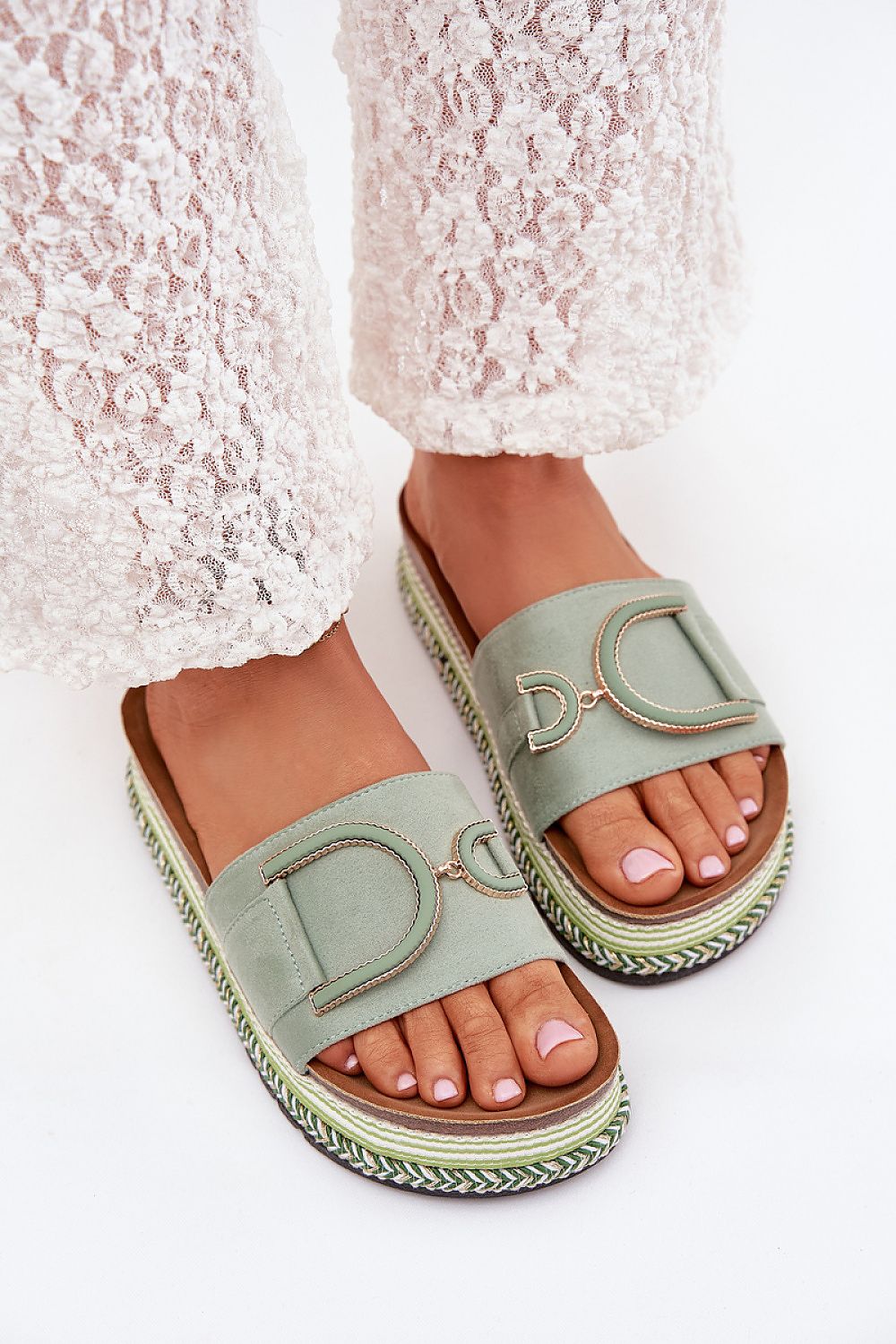 Clacquettes model 215661 Step in style